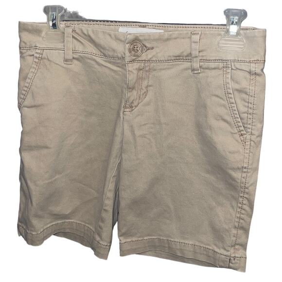Aeropostale Bermuda shorts Womens Khaki stretch Twill pockets Size 0 - Picture 1 of 4